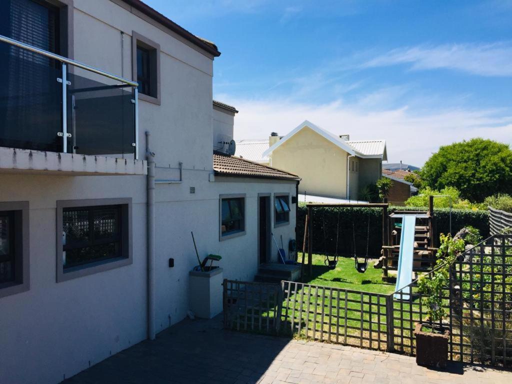 Harbour Close Boutique Villa Кейптаун Екстериор снимка